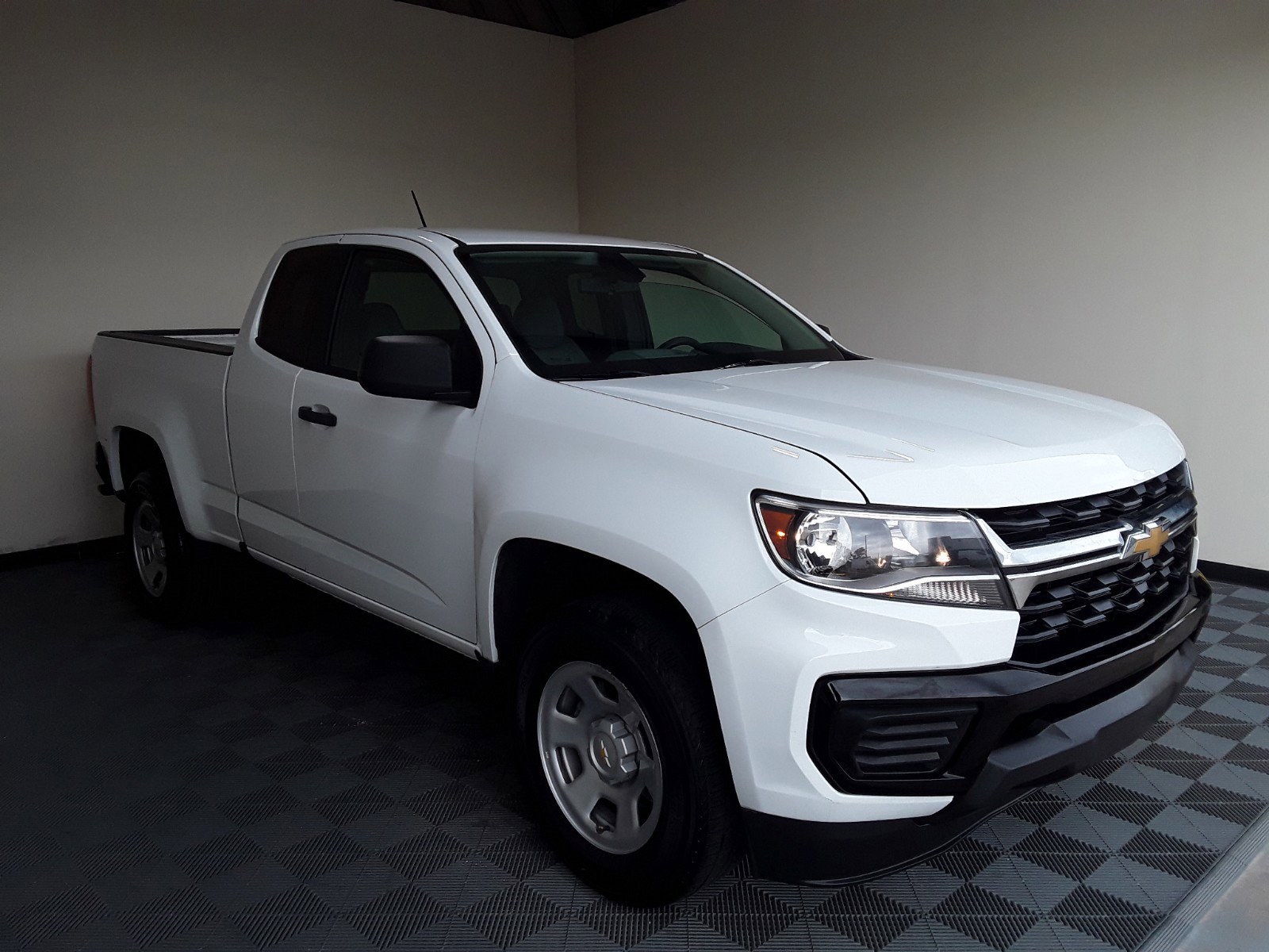 Used 2022 Chevrolet Colorado 2WD Work Truck Ext Cab 128"