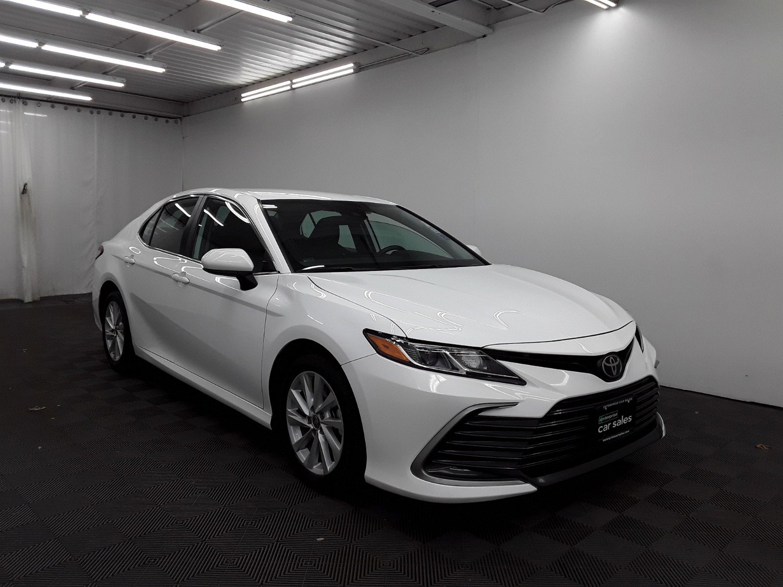 2022 Toyota Camry LE Auto