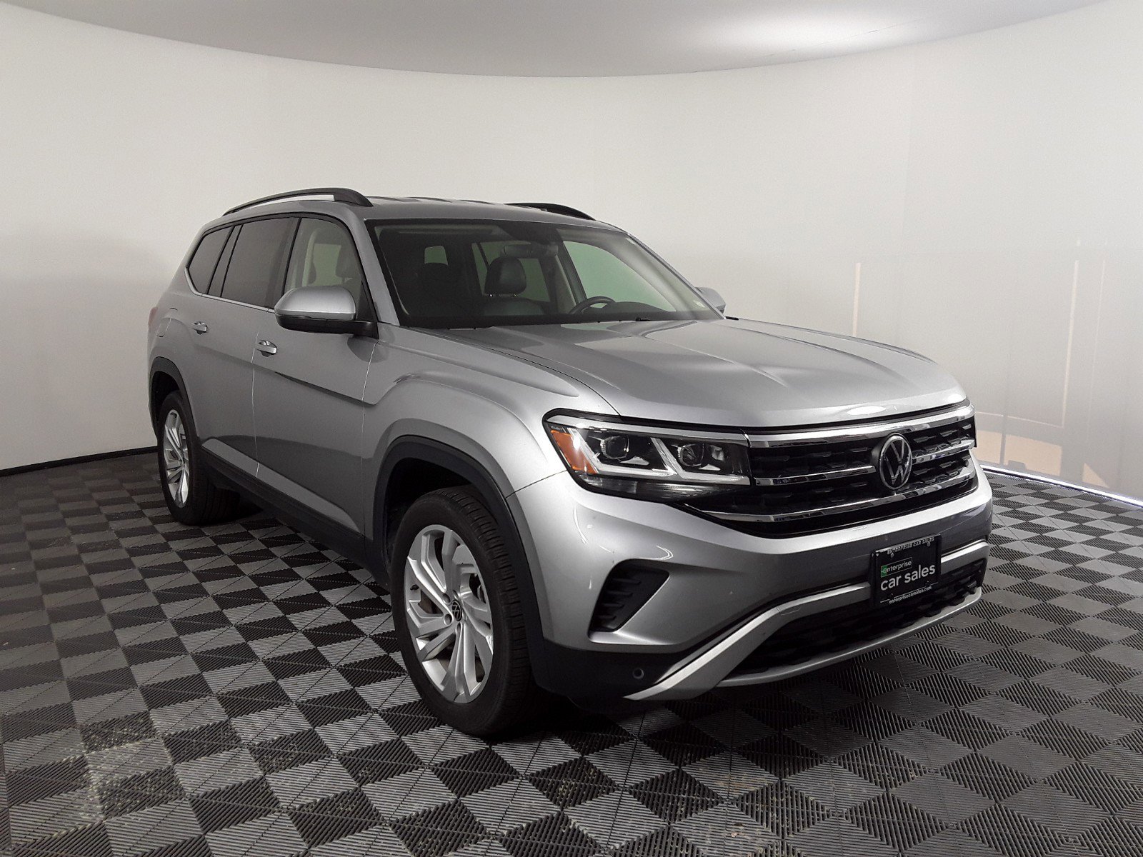 2021 Volkswagen Atlas 2021.5 3.6L V6 SE w/Technology FWD