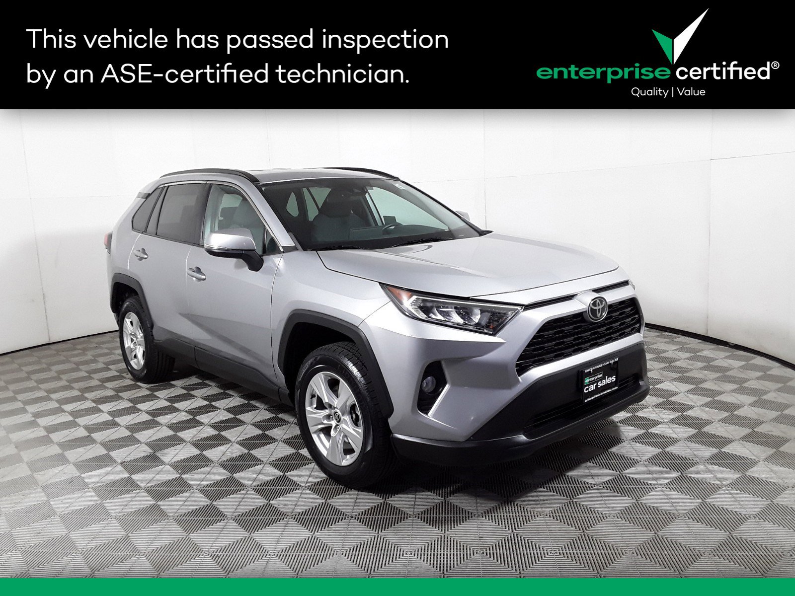 Used 2021 Toyota RAV4 XLE FWD