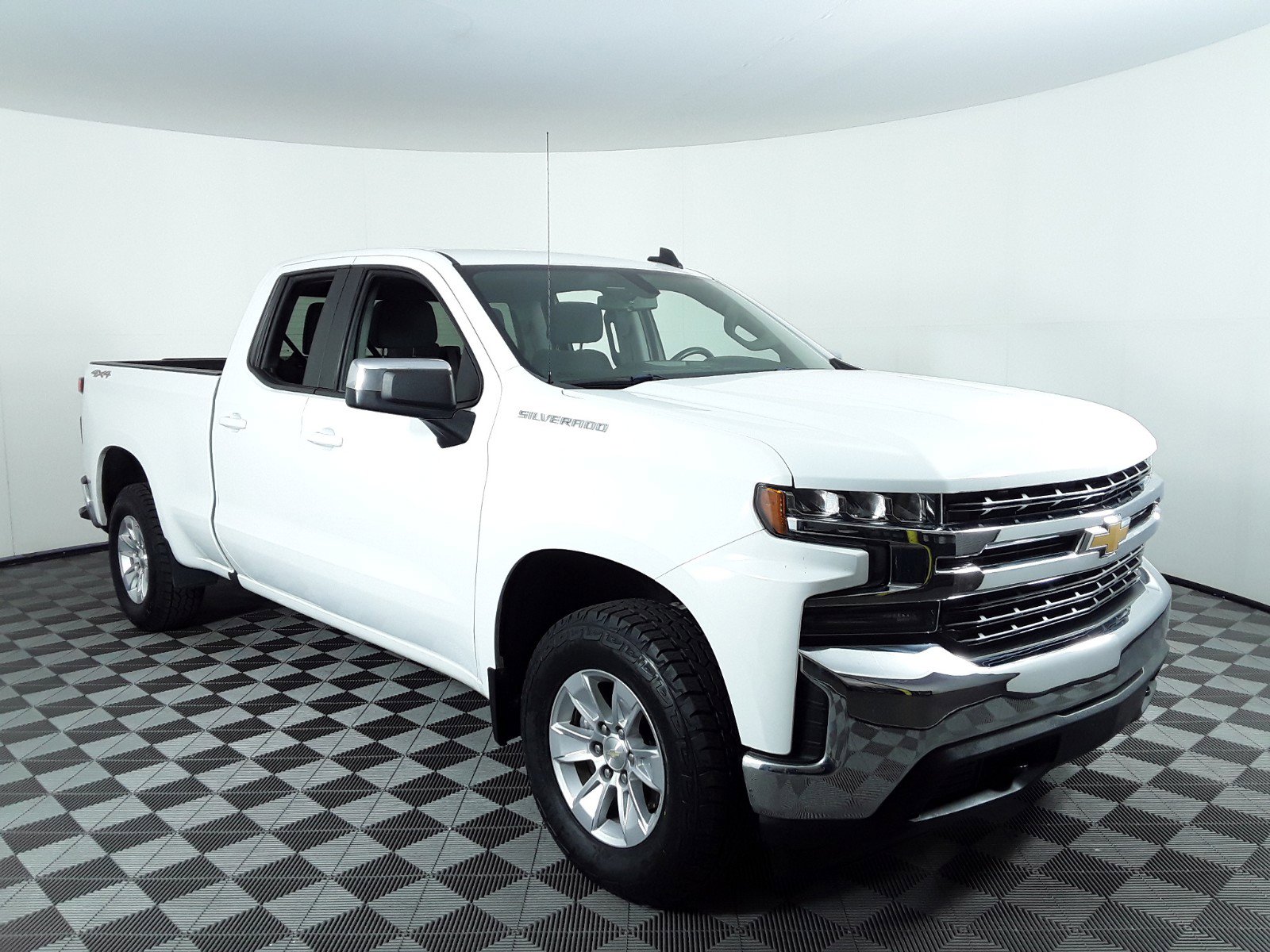 Used 2021 Chevrolet Silverado 1500 4WD Double Cab 147" LT w/1LT