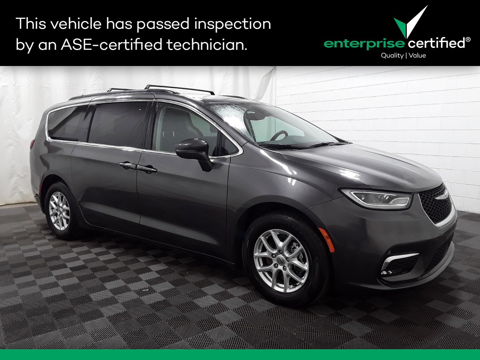 Used 2022 Chrysler Pacifica Touring L FWD