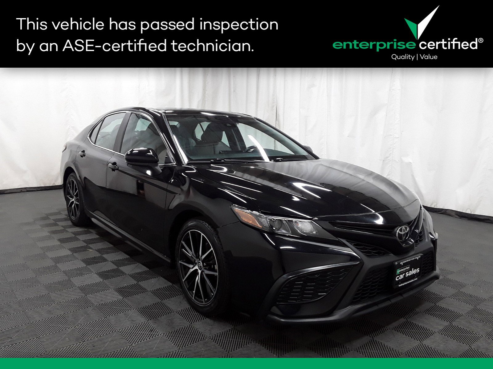 Used 2021 Toyota Camry SE Auto