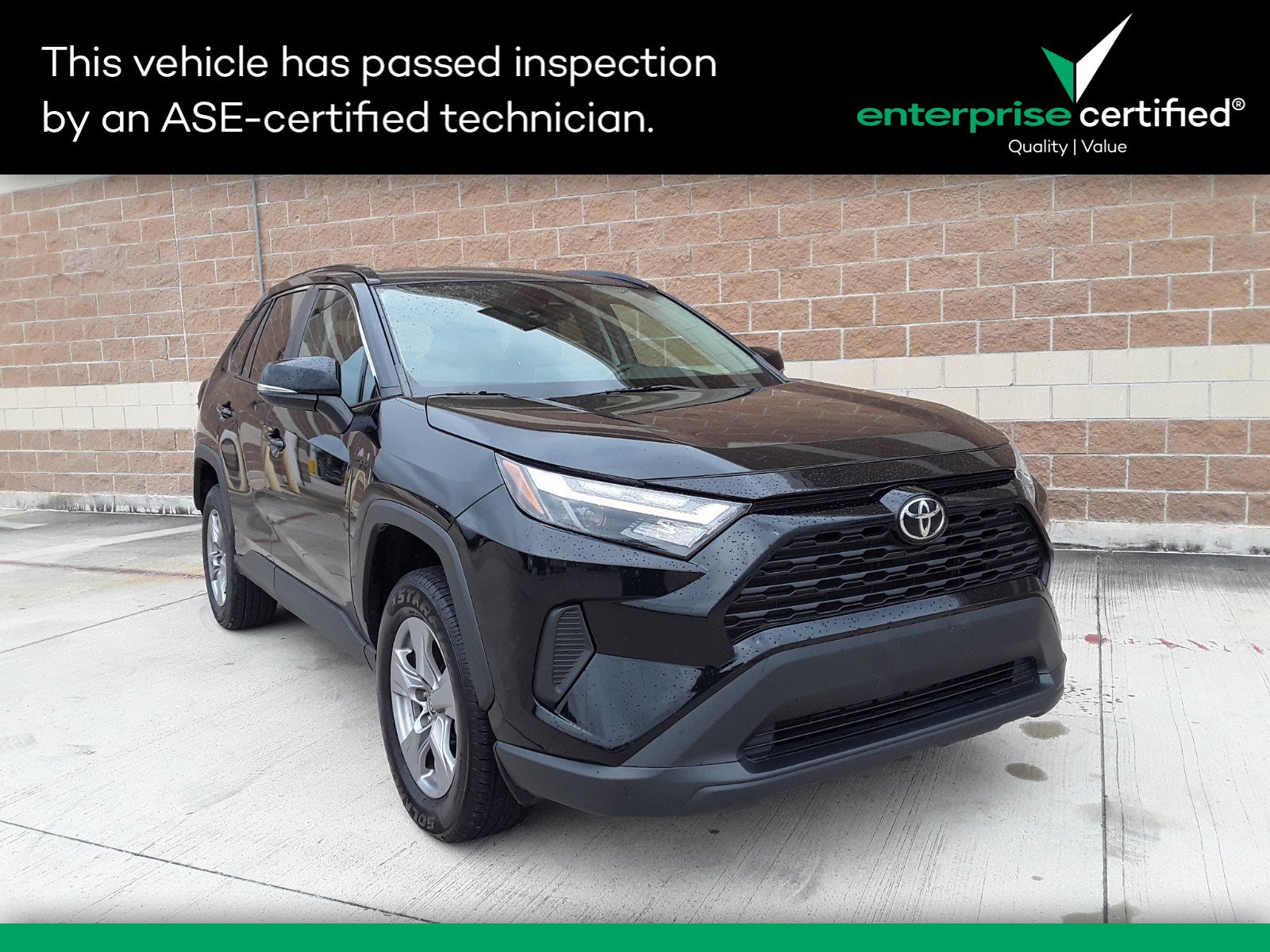 Used 2022 Toyota RAV4 XLE AWD