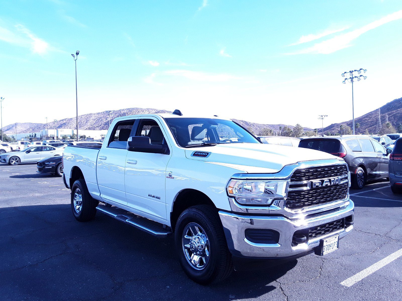 2022 Ram 2500 Big Horn 4x4 Crew Cab 6'4