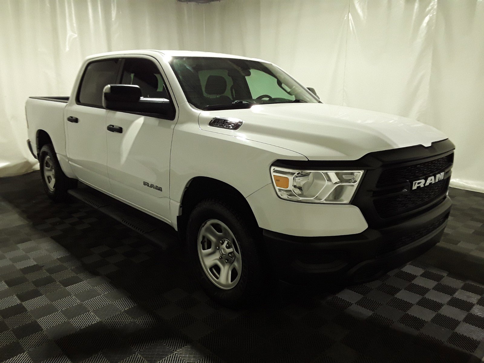 2020 Ram 1500 Tradesman 4x4 Crew Cab 5'7