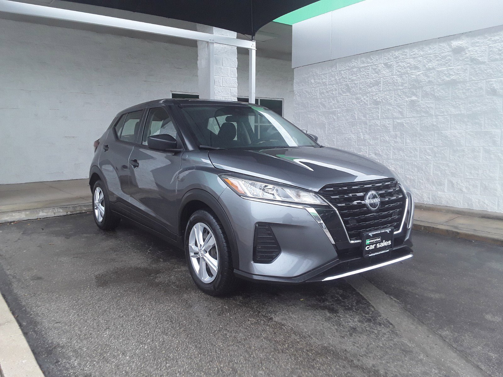 Used 2022 Nissan Kicks S FWD