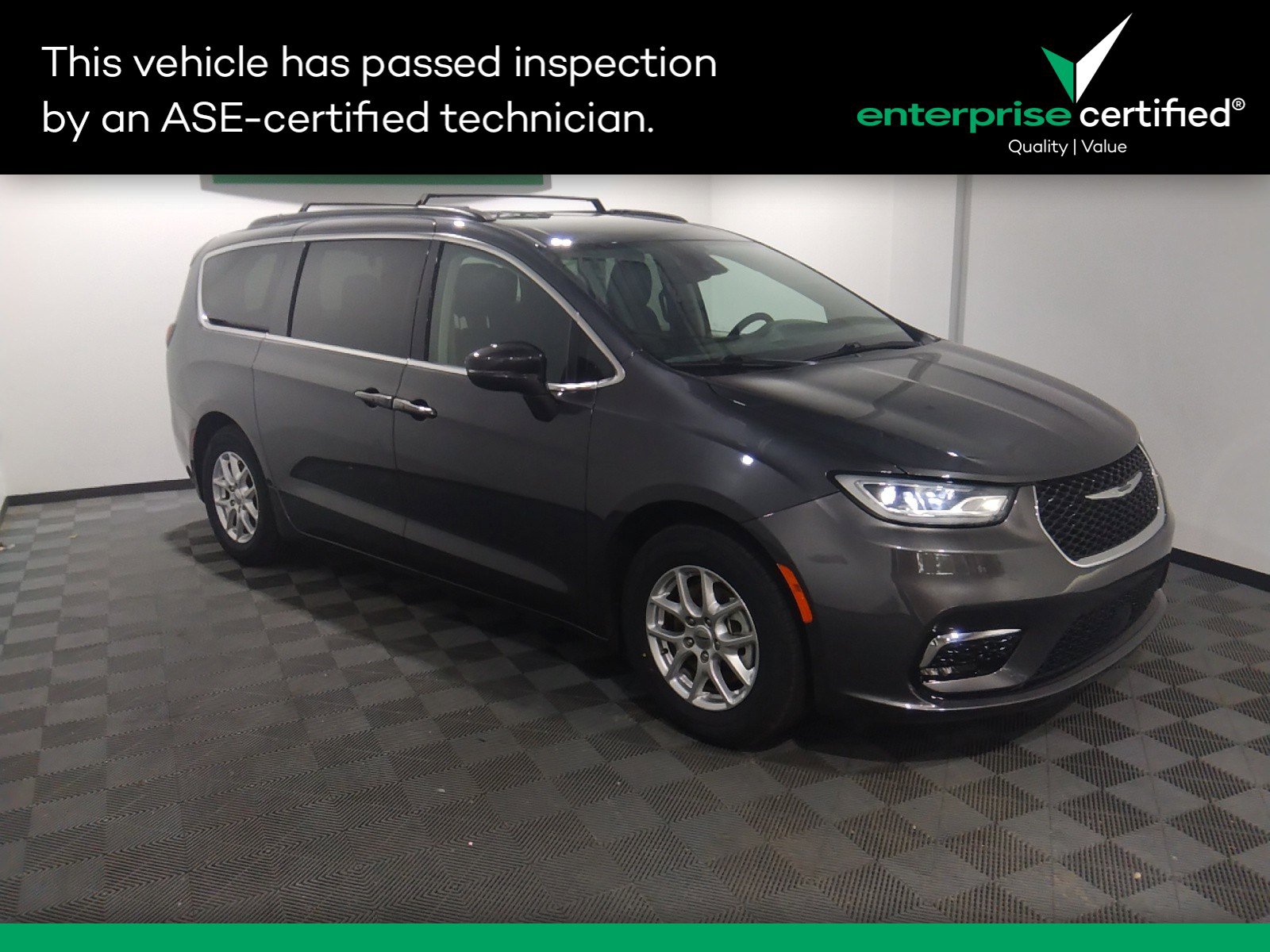 Used 2022 Chrysler Pacifica Touring L FWD