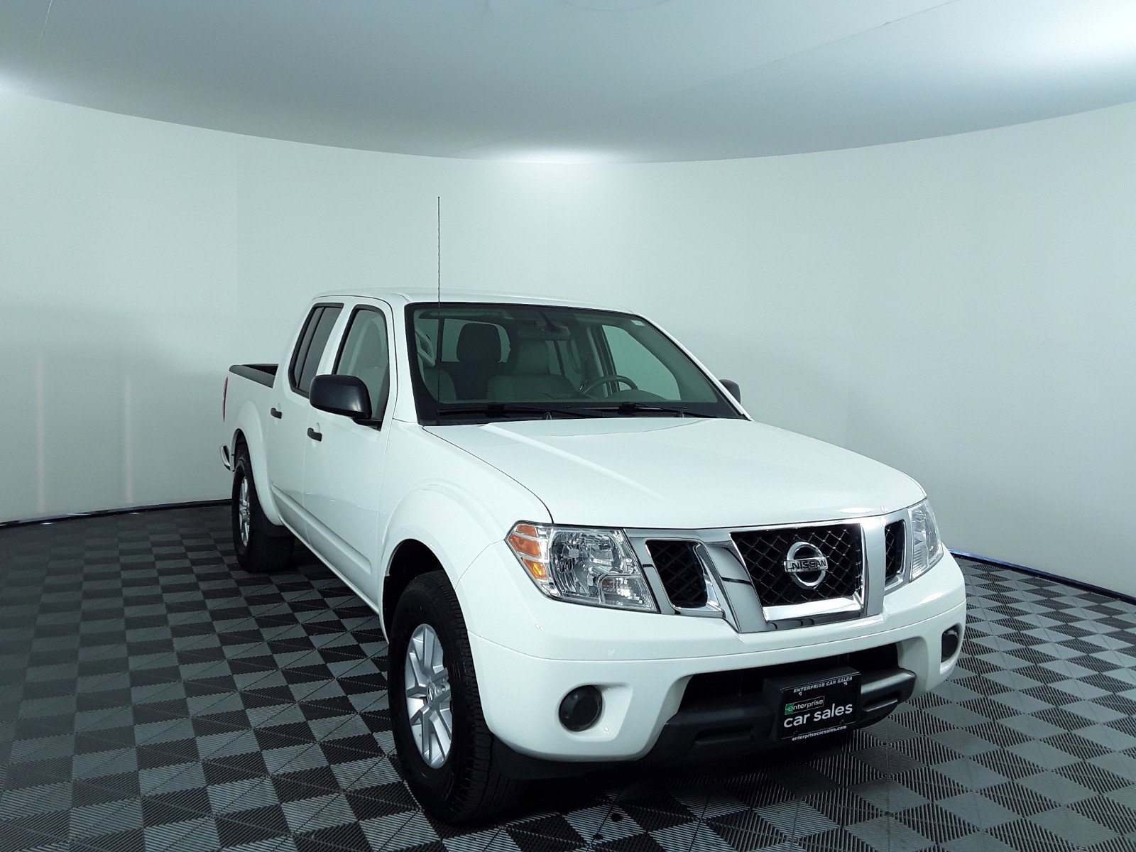 2019 Nissan Frontier Crew Cab 4x2 SV Auto