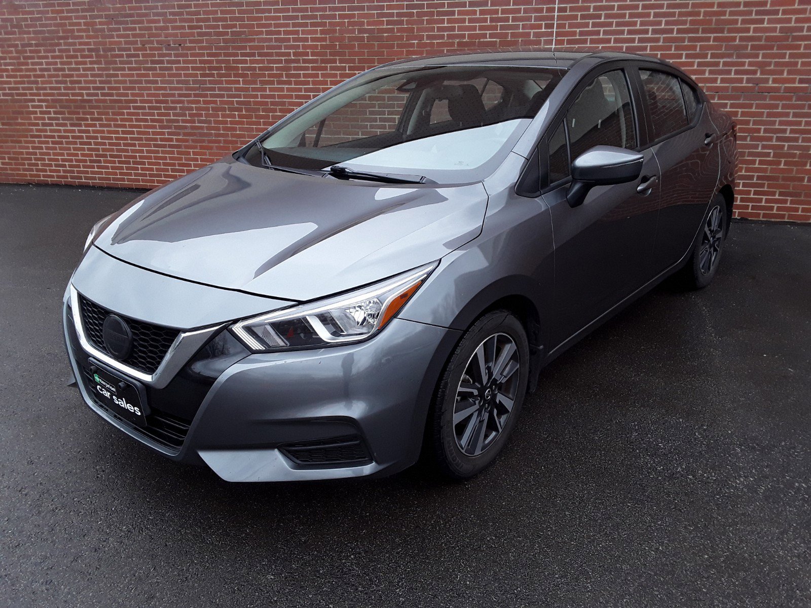 2021 Nissan Versa SV CVT