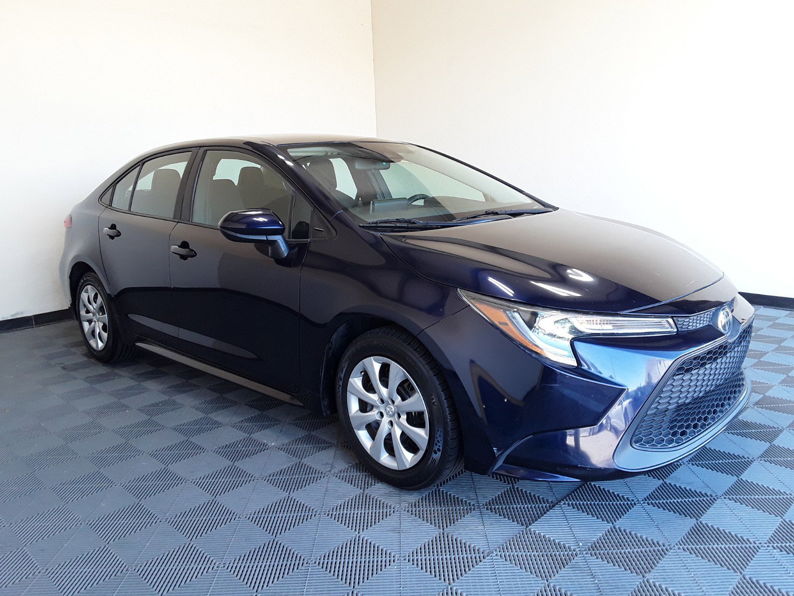 Used 2021 Toyota Corolla LE CVT