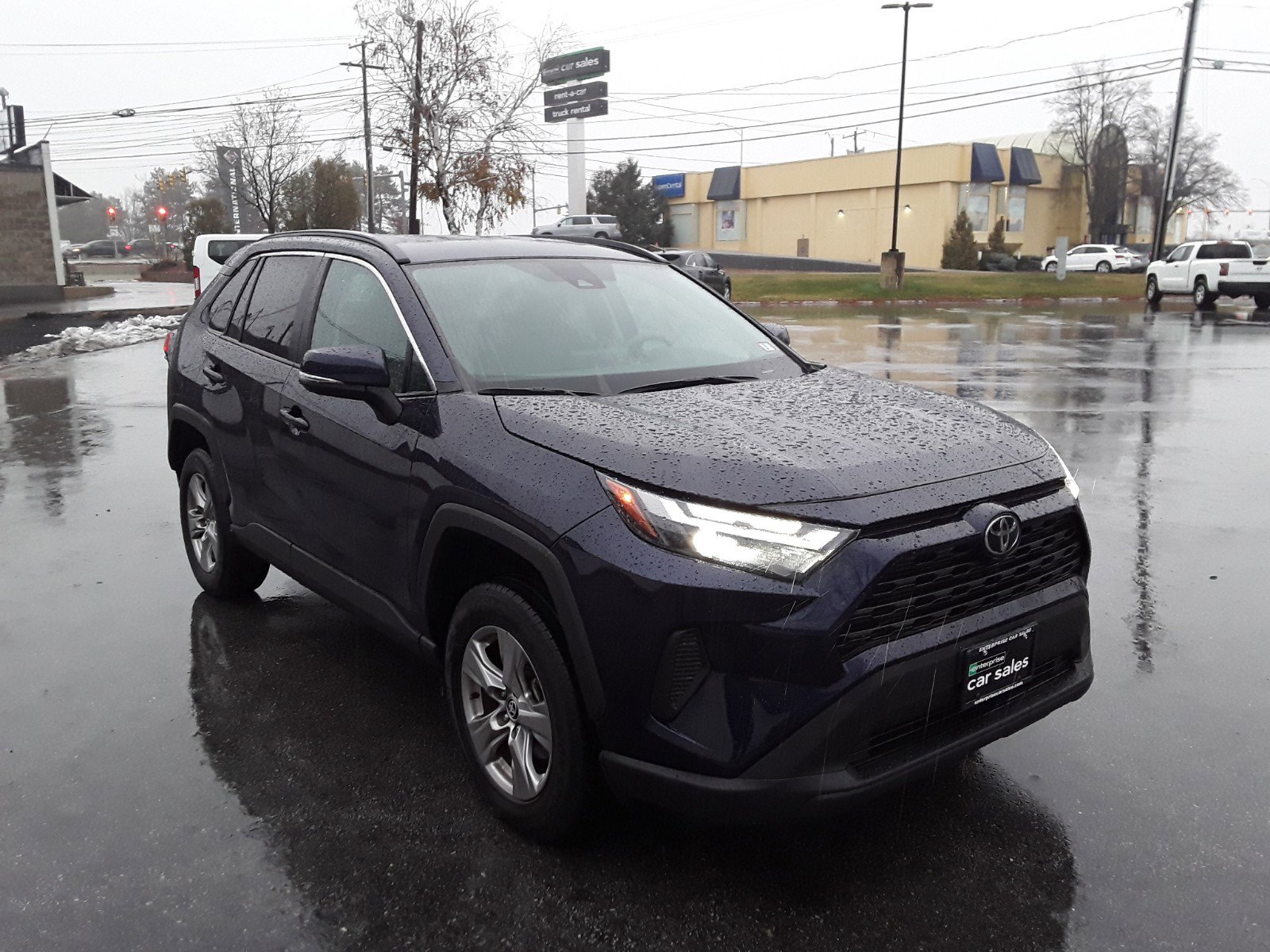 2022 Toyota RAV4 XLE AWD