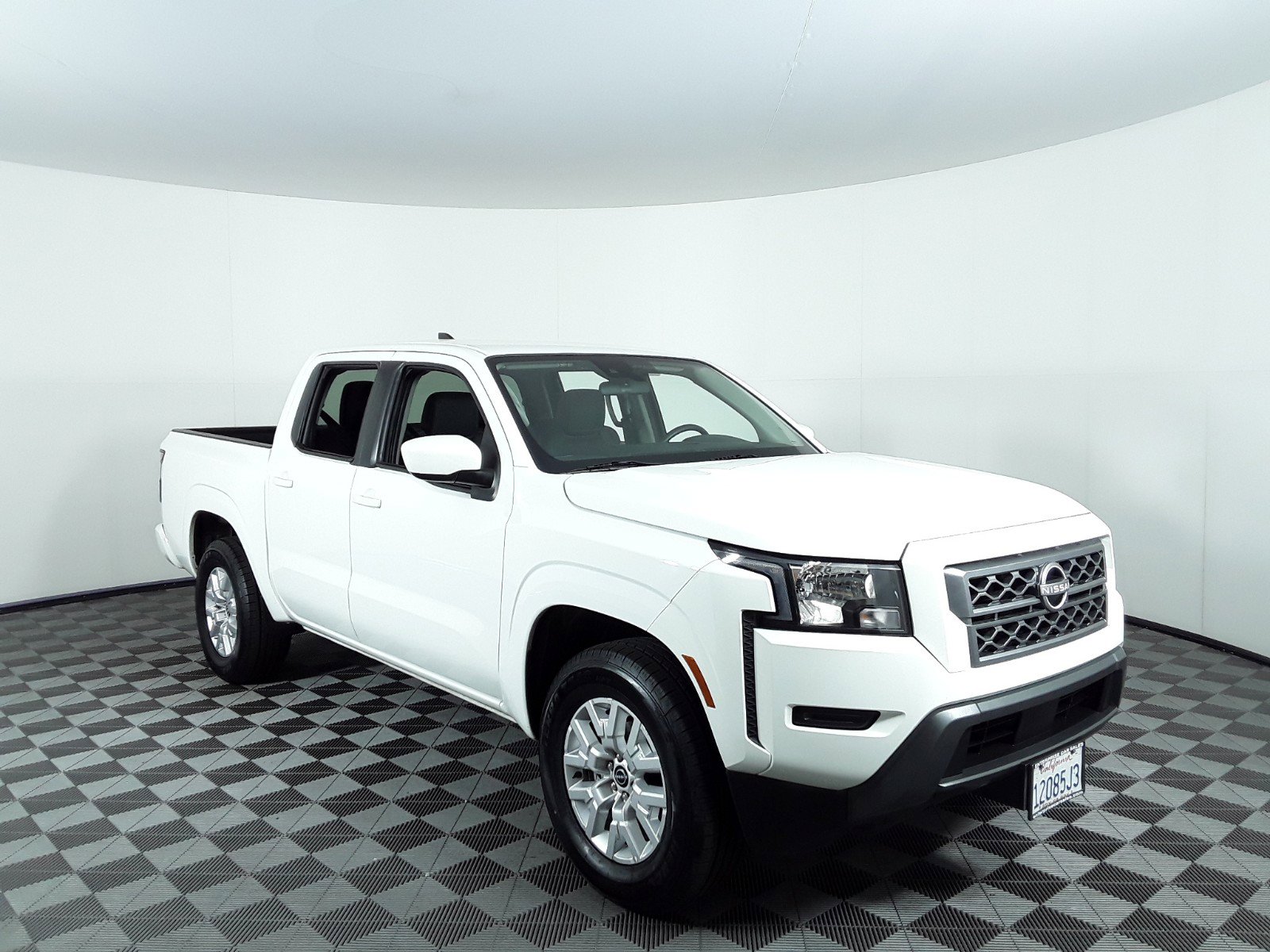 2022 Nissan Frontier Crew Cab 4x2 SV Auto