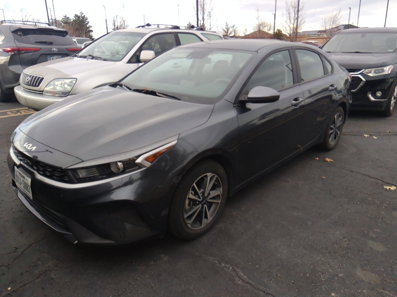 Used 2023 Kia Forte LXS IVT