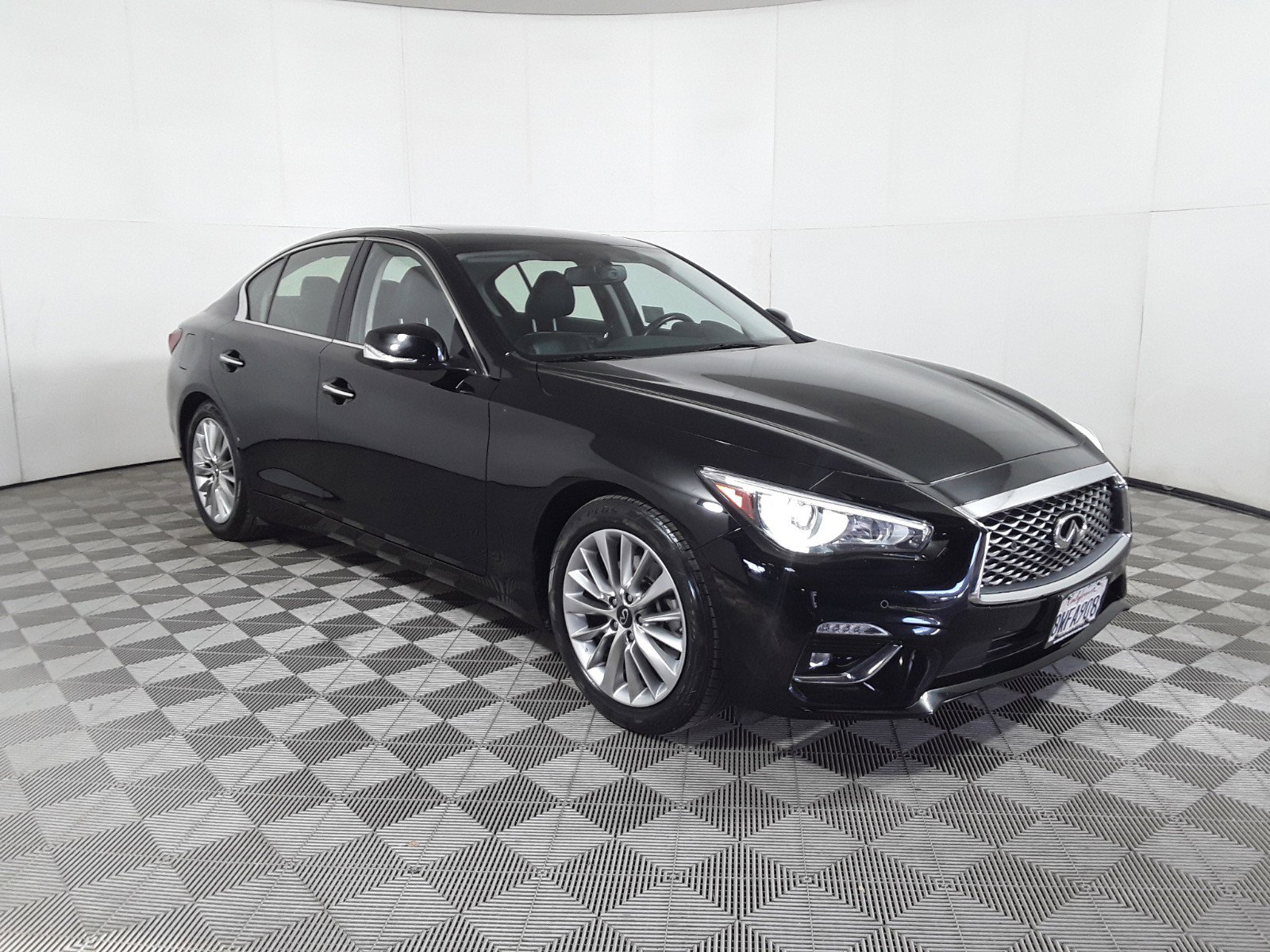 2021 INFINITI Q50 3.0t LUXE RWD