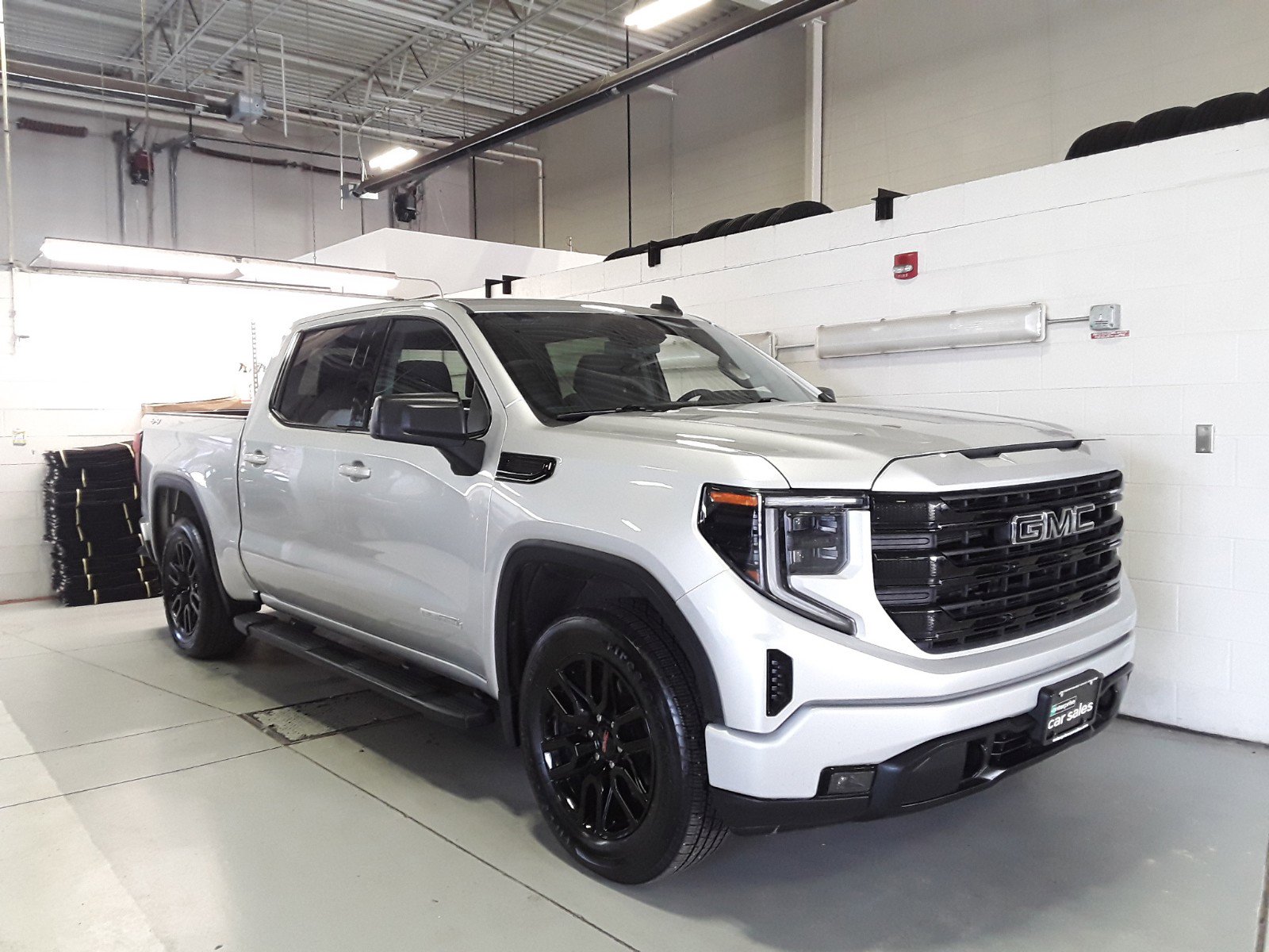 Used 2022 GMC Sierra 1500 4WD Crew Cab 157" Elevation