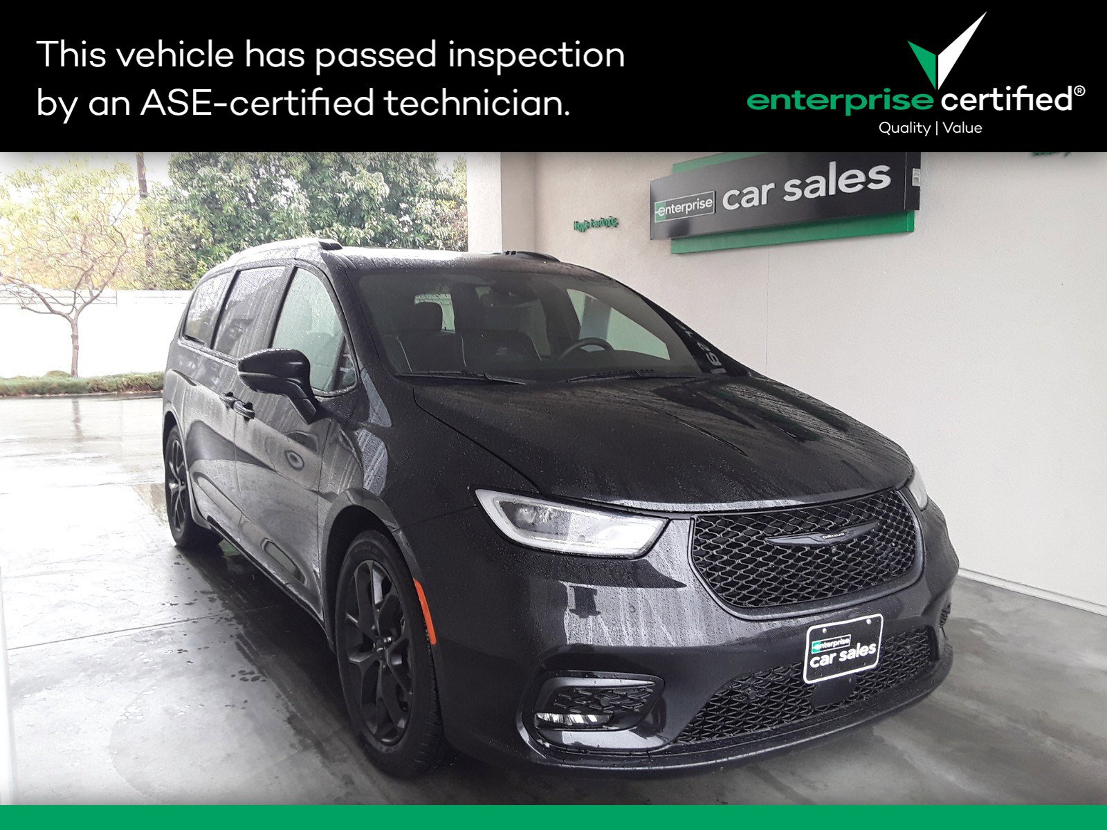 Used 2022 Chrysler Pacifica Limited FWD