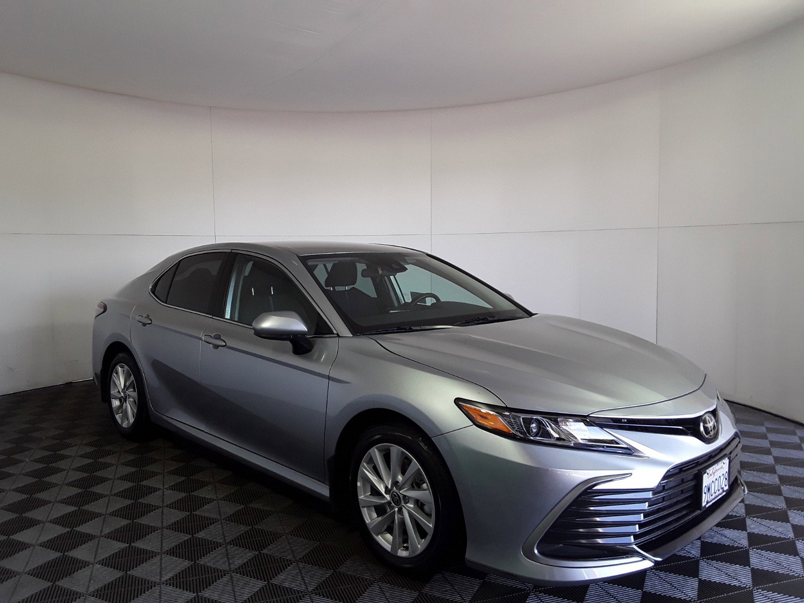 2024 Toyota Camry LE Auto