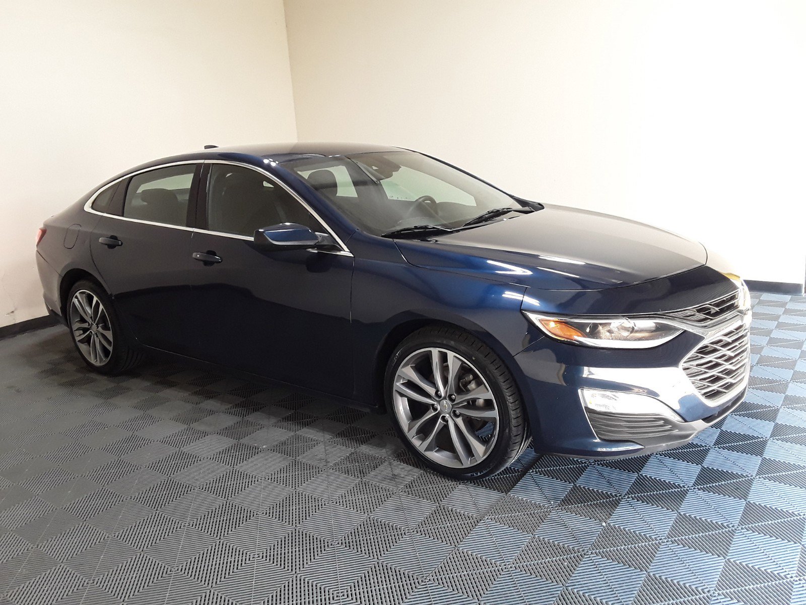 Used 2022 Chevrolet Malibu LT 4dr Sdn