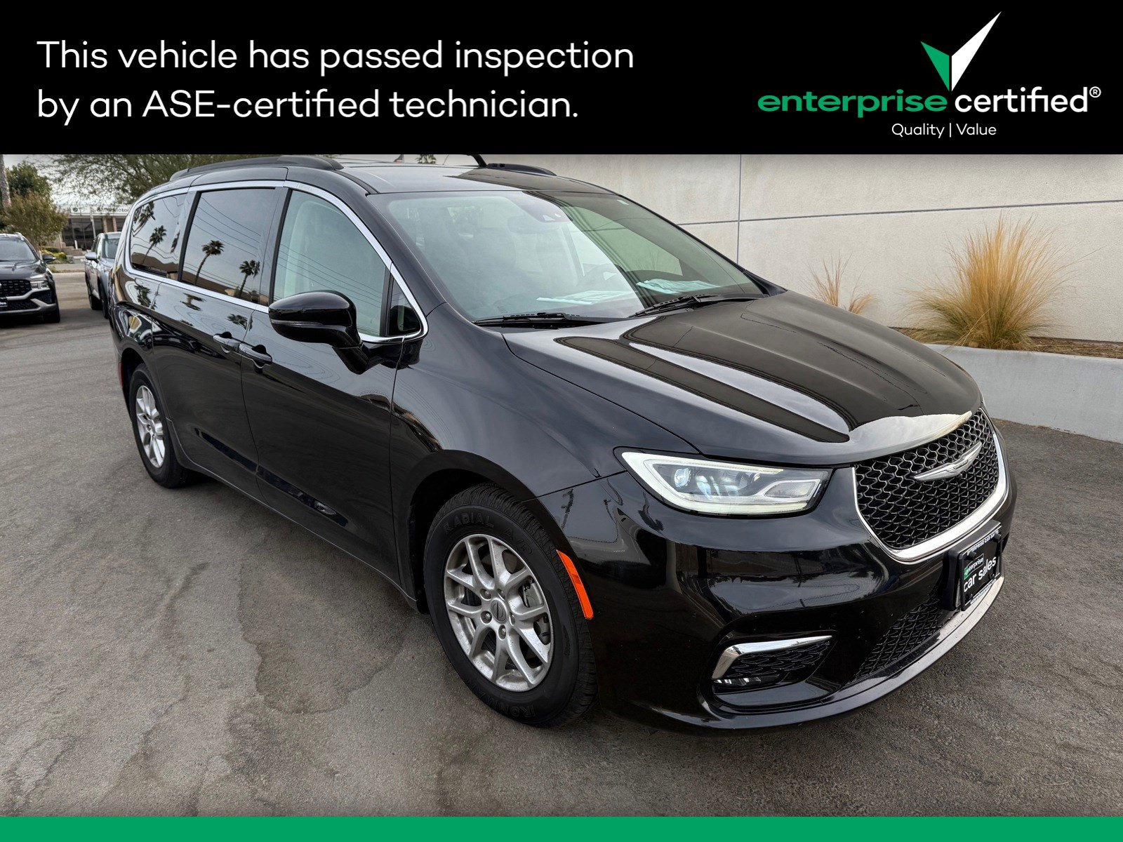 Used 2022 Chrysler Pacifica Touring L FWD