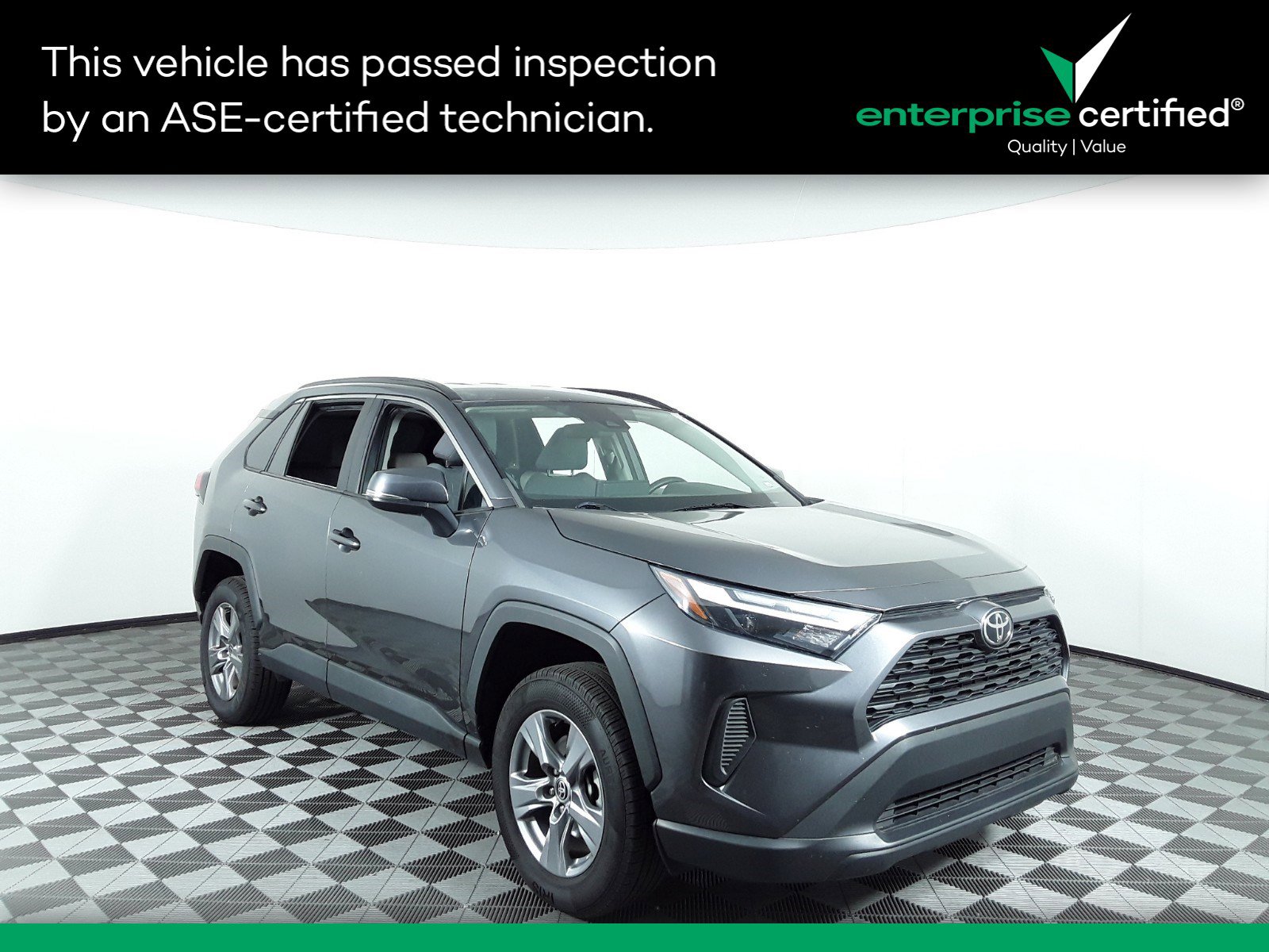 Used 2022 Toyota RAV4 XLE FWD