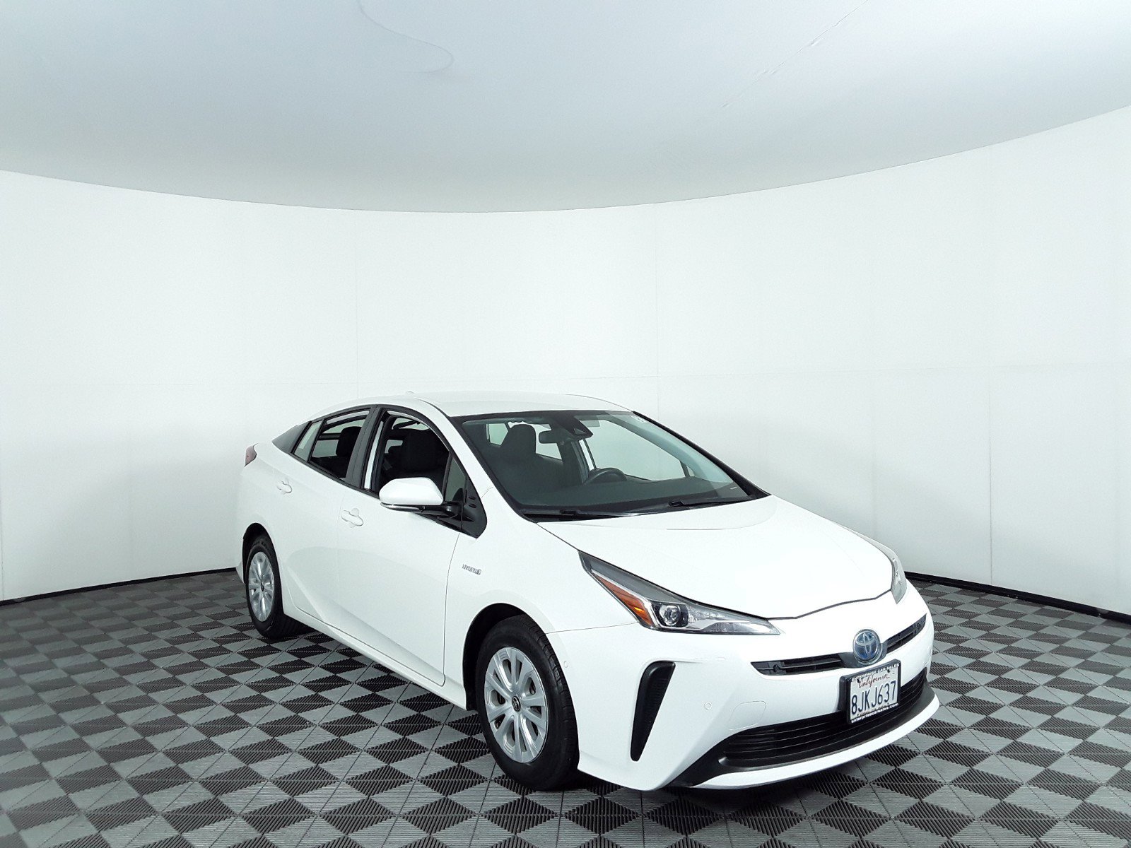 Used 2019 Toyota Prius LE