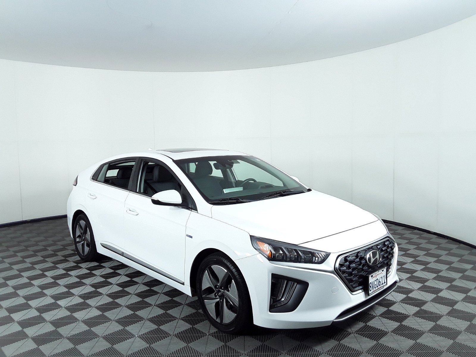 Used 2020 Hyundai Ioniq Hybrid SEL Hatchback