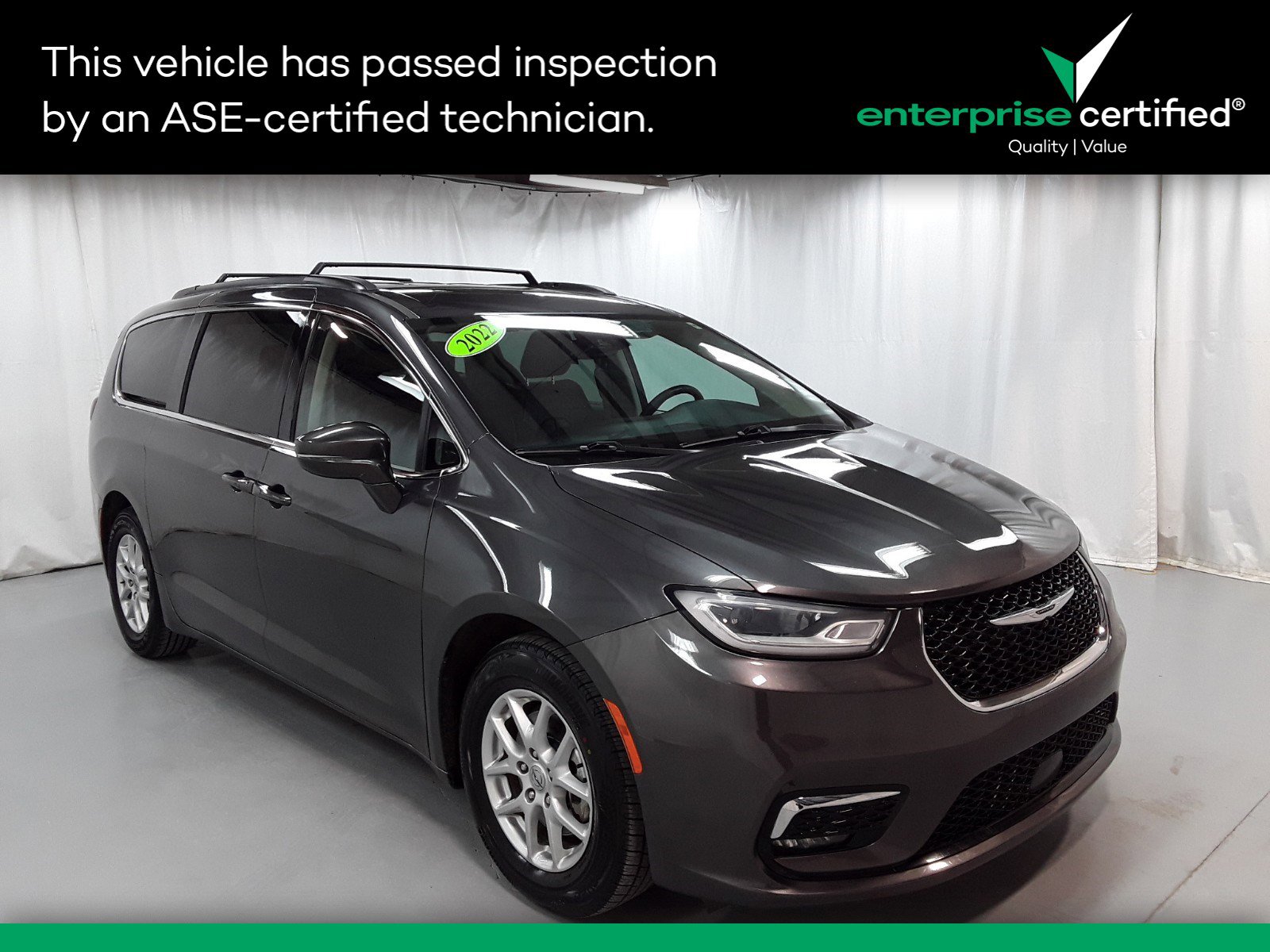 Used 2022 Chrysler Pacifica Touring L FWD