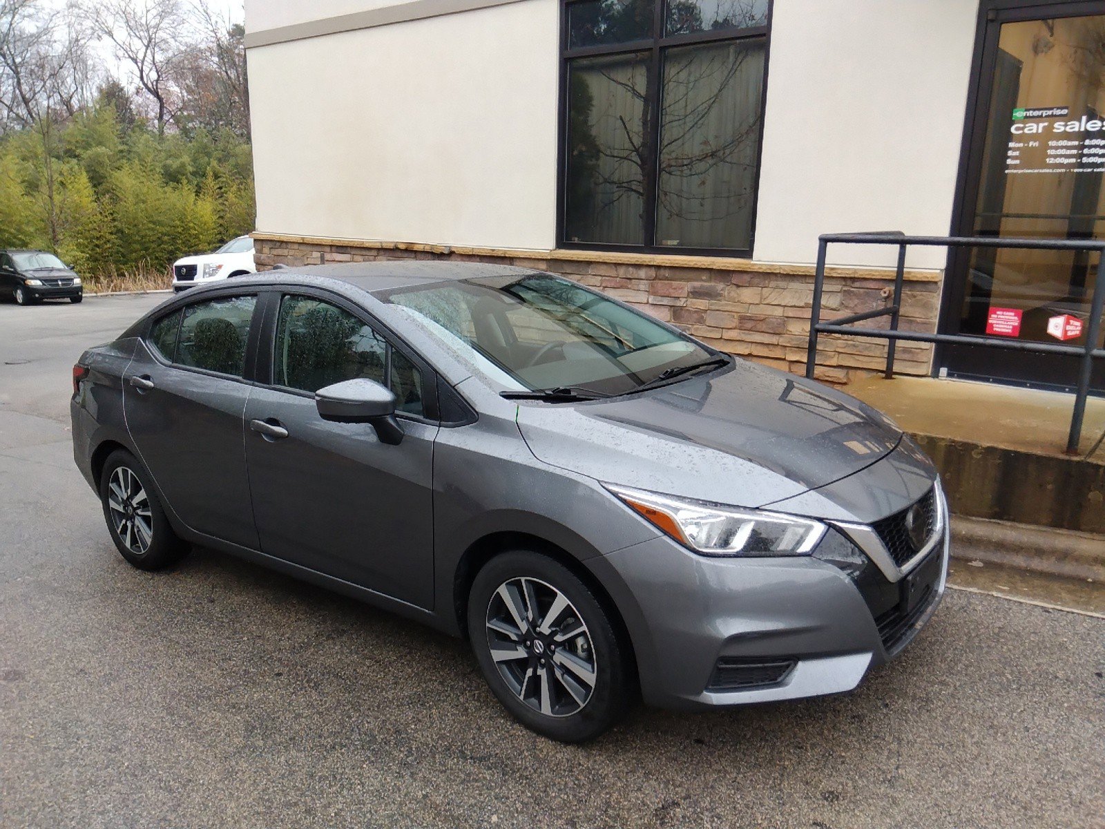 2021 Nissan Versa SV CVT