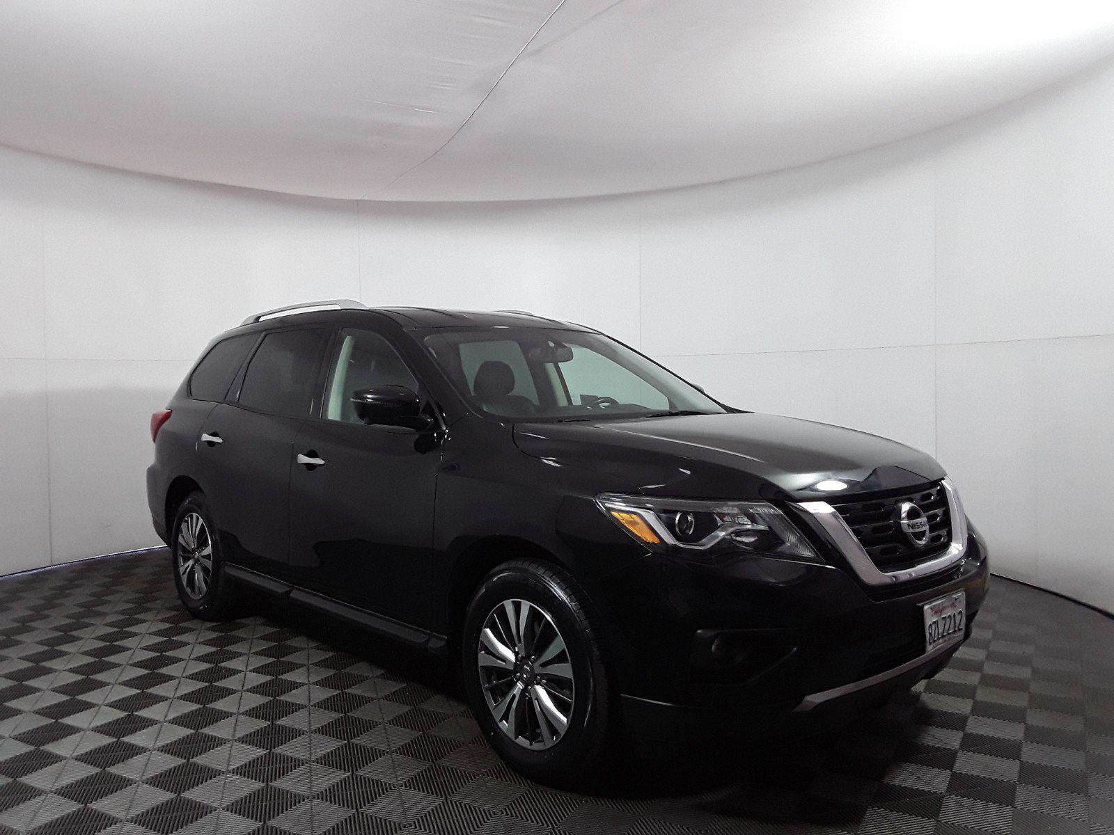 2020 Nissan Pathfinder 4x4 SL