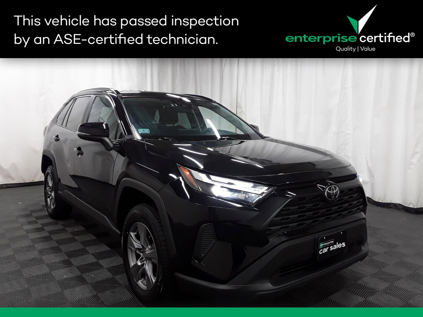 Used 2022 Toyota RAV4 XLE AWD