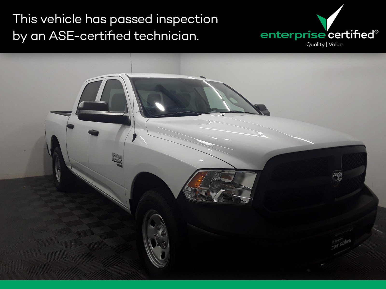 2022 Ram 1500 Classic Tradesman 4x4 Crew Cab 5'7