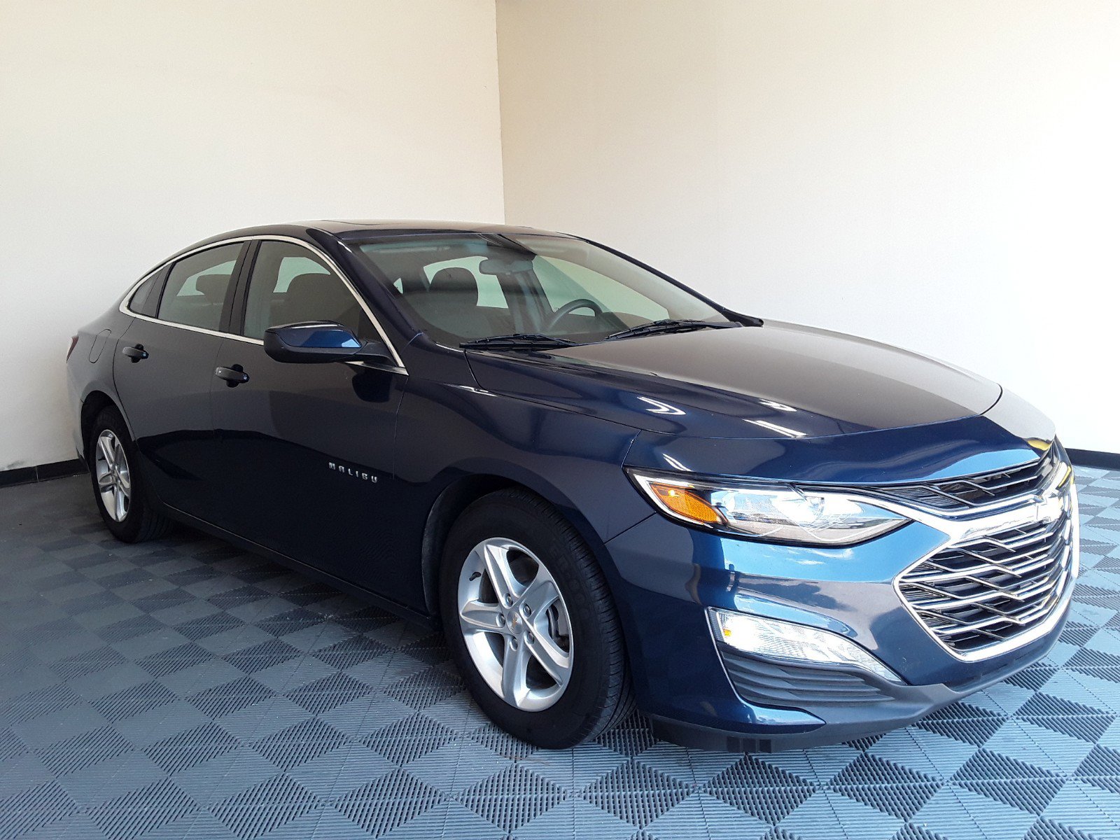 2022 Chevrolet Malibu 4dr Sdn LT