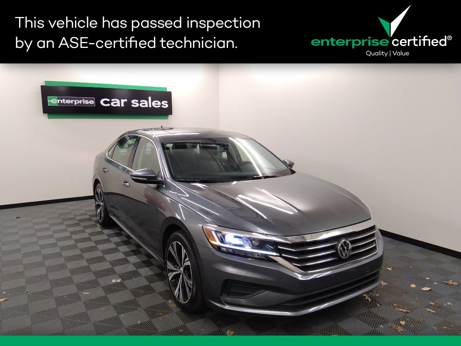 2022 Volkswagen Passat 2.0T SE Auto