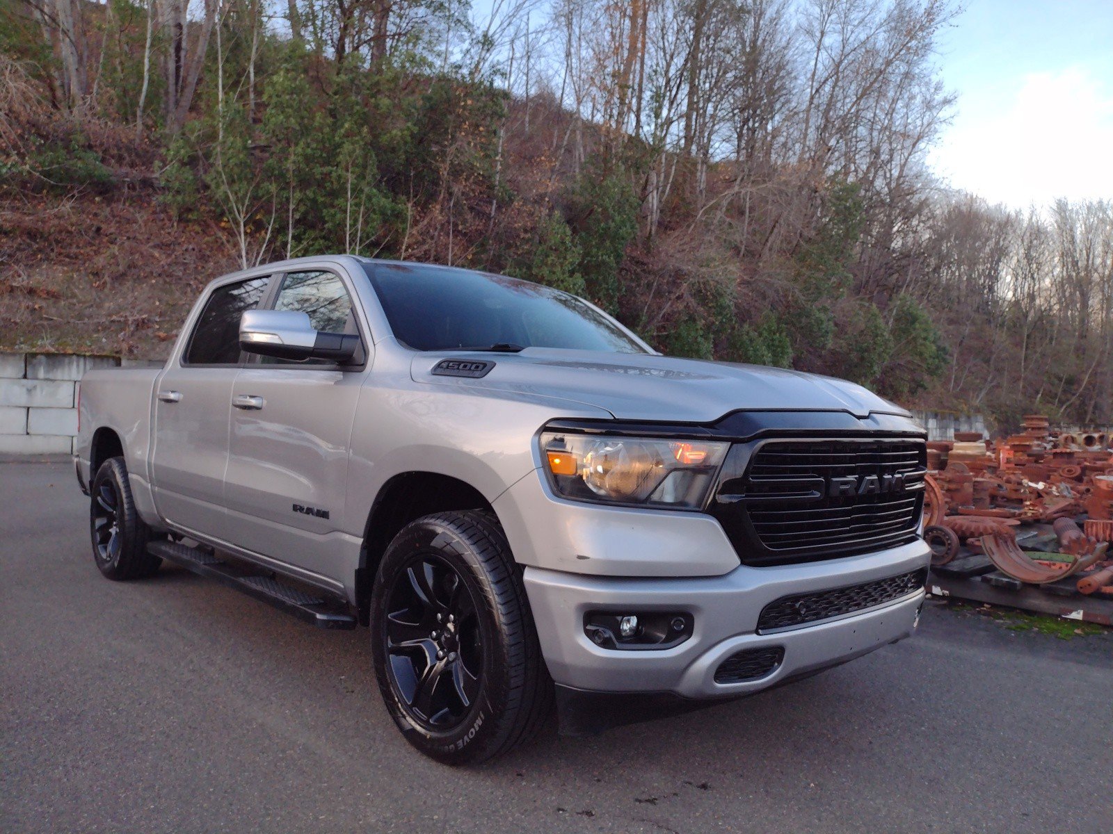 2020 Ram 1500 Big Horn 4x4 Crew Cab 5'7