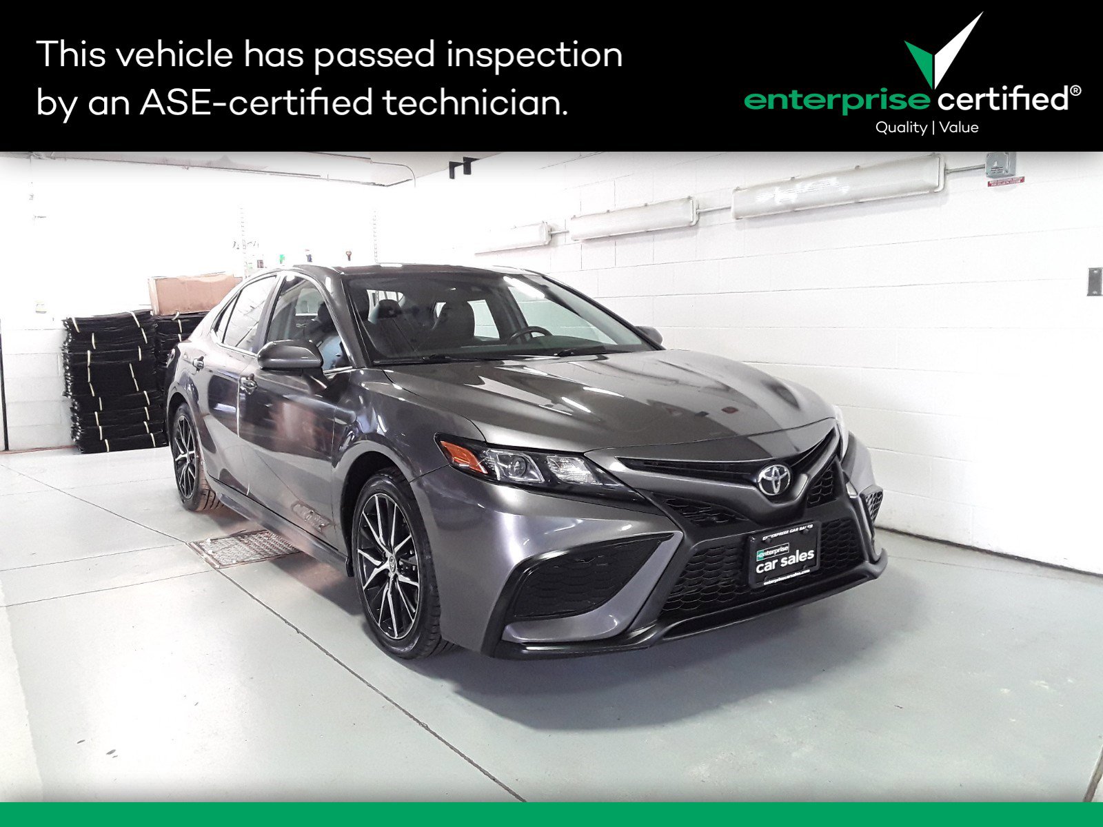 Used 2021 Toyota Camry SE Auto