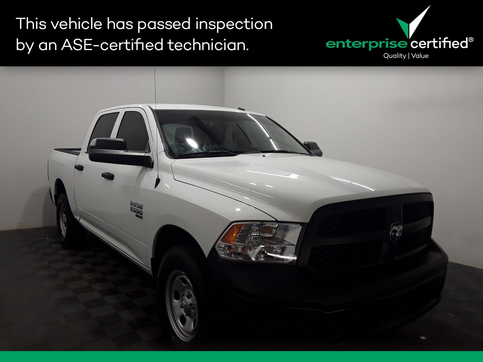 2022 Ram 1500 Classic Tradesman 4x4 Crew Cab 5'7