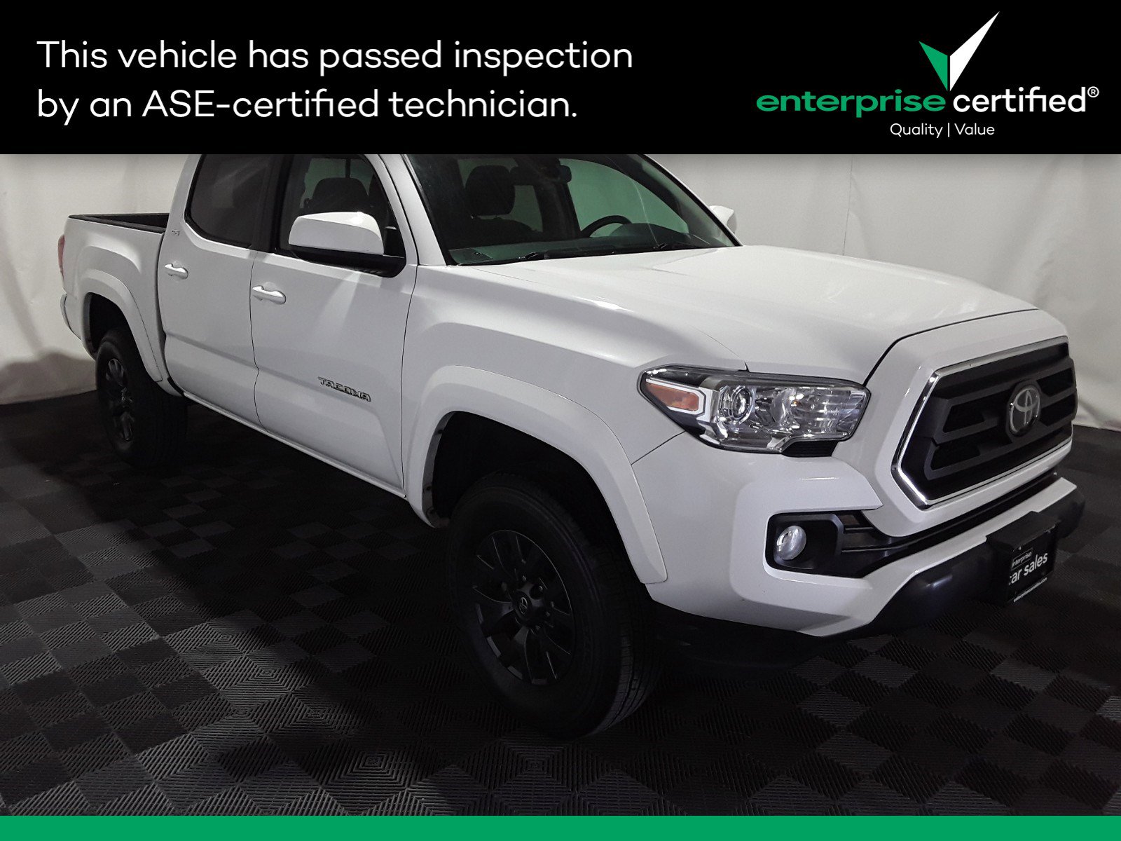 2022 Toyota Tacoma 4WD SR5 Double Cab 5' Bed V6 AT