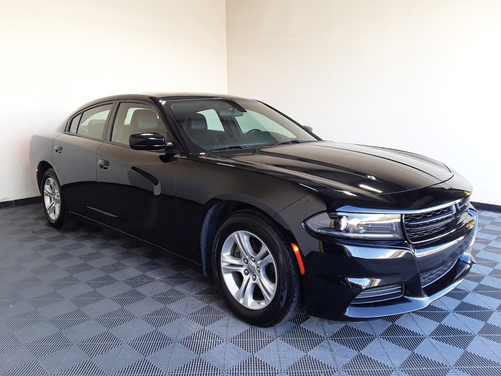 Used 2022 Dodge Charger SXT RWD