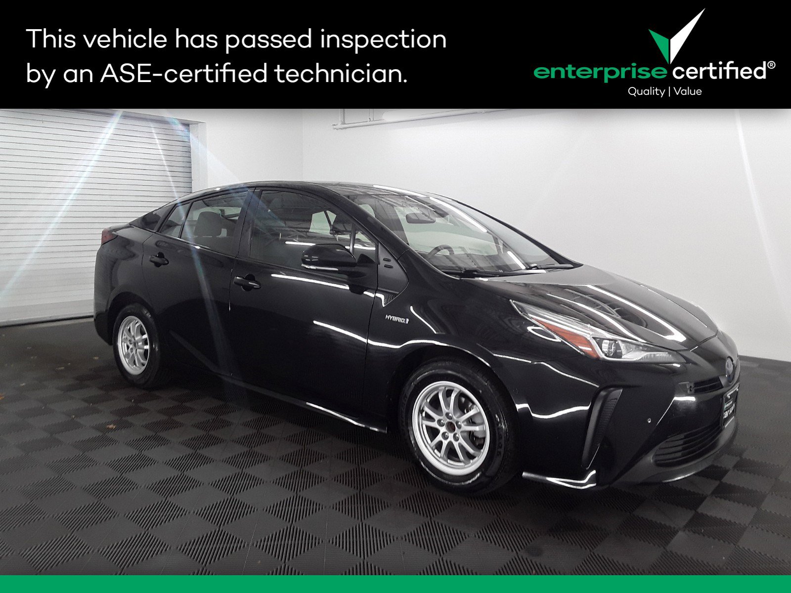 Used 2022 Toyota Prius LE