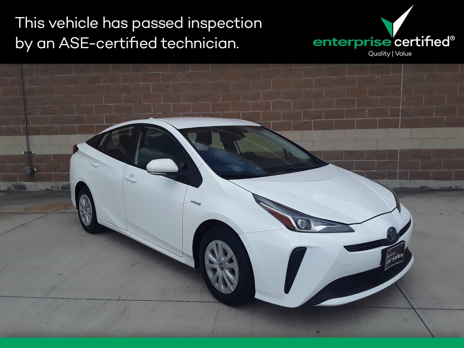 Used 2022 Toyota Prius LE