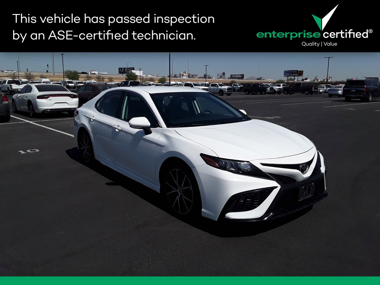 Used 2022 Toyota Camry SE Auto