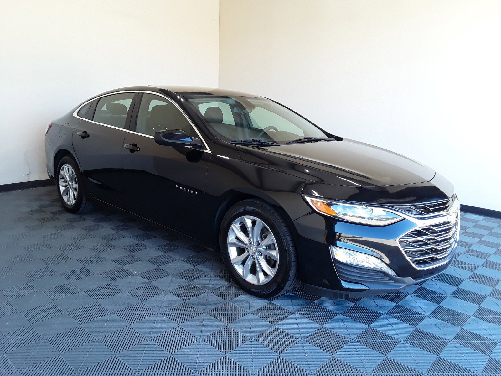 2022 Chevrolet Malibu LT 4dr Sdn