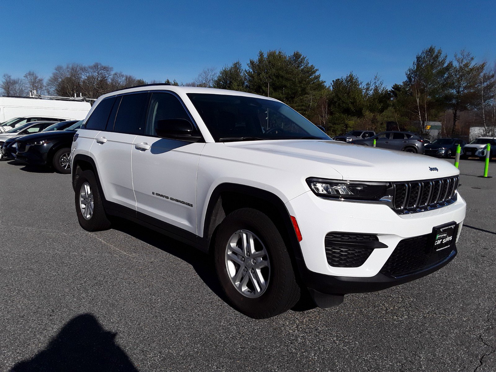 2023 Jeep Grand Cherokee Laredo 4x4