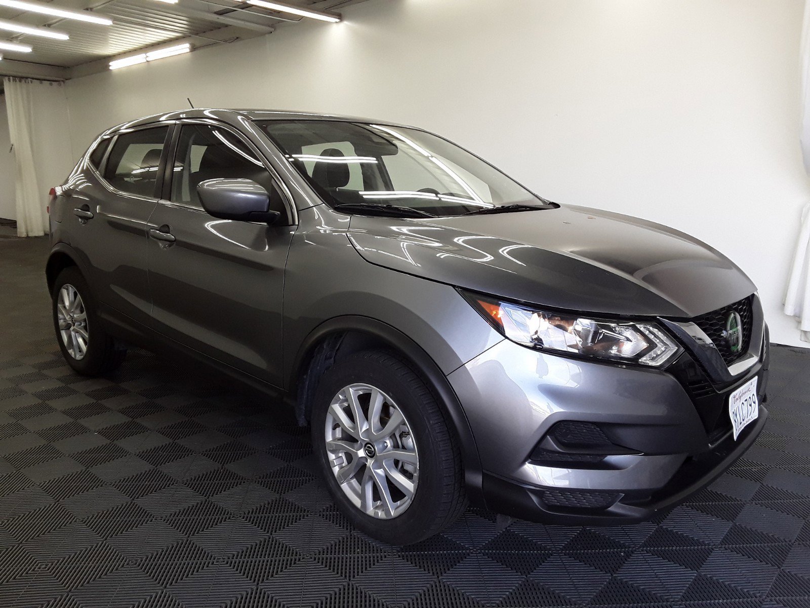 2022 Nissan Rogue Sport FWD S