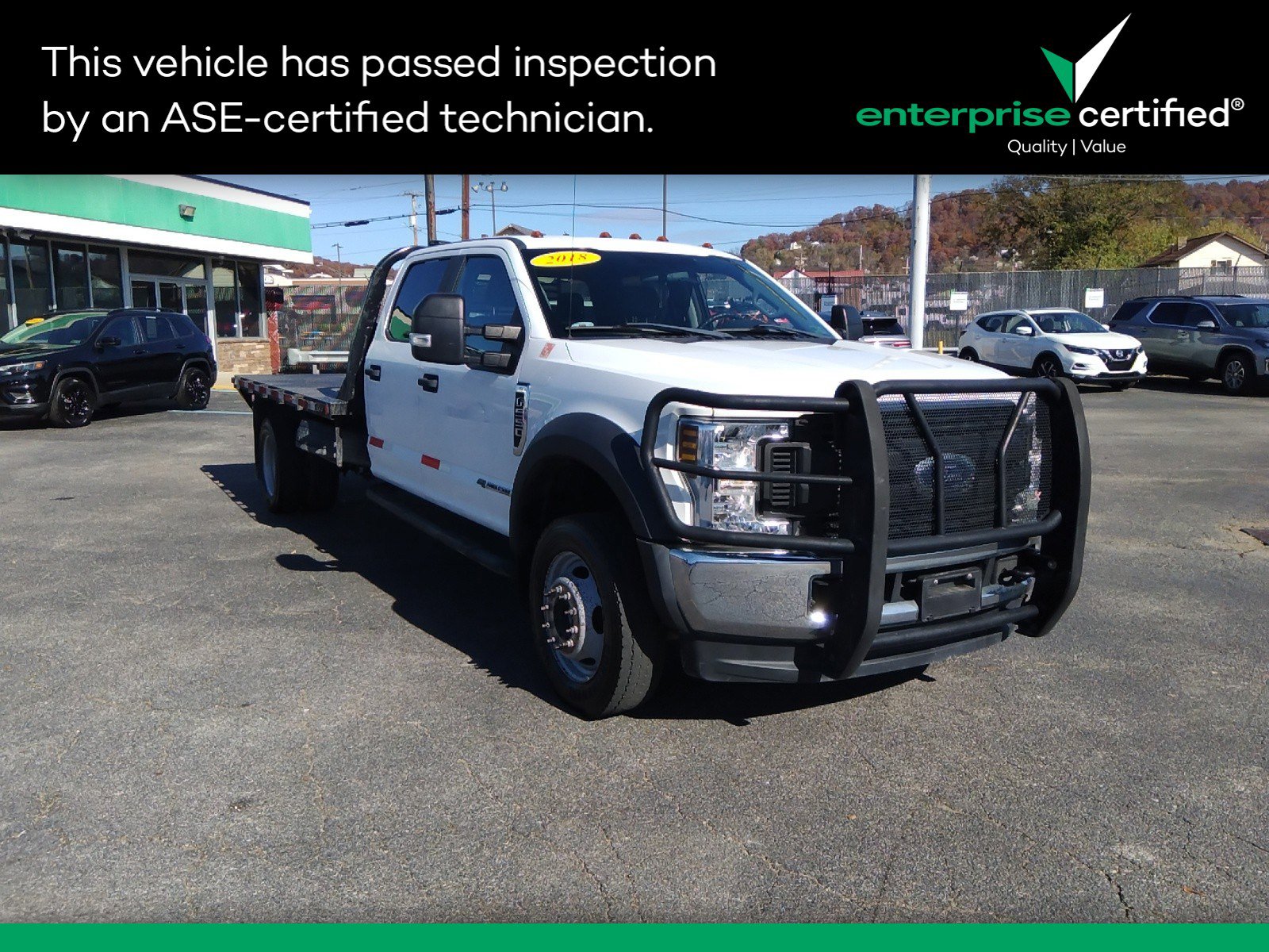 2018 Ford Super Duty F-550 DRW XL 4WD Crew Cab 203