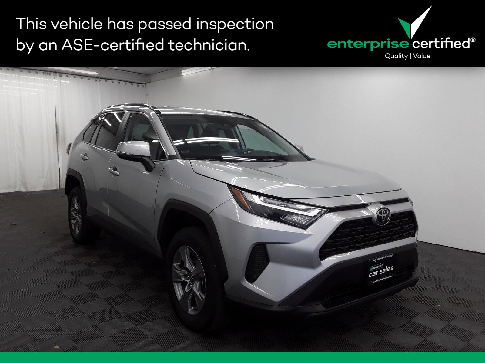 Used 2022 Toyota RAV4 XLE FWD