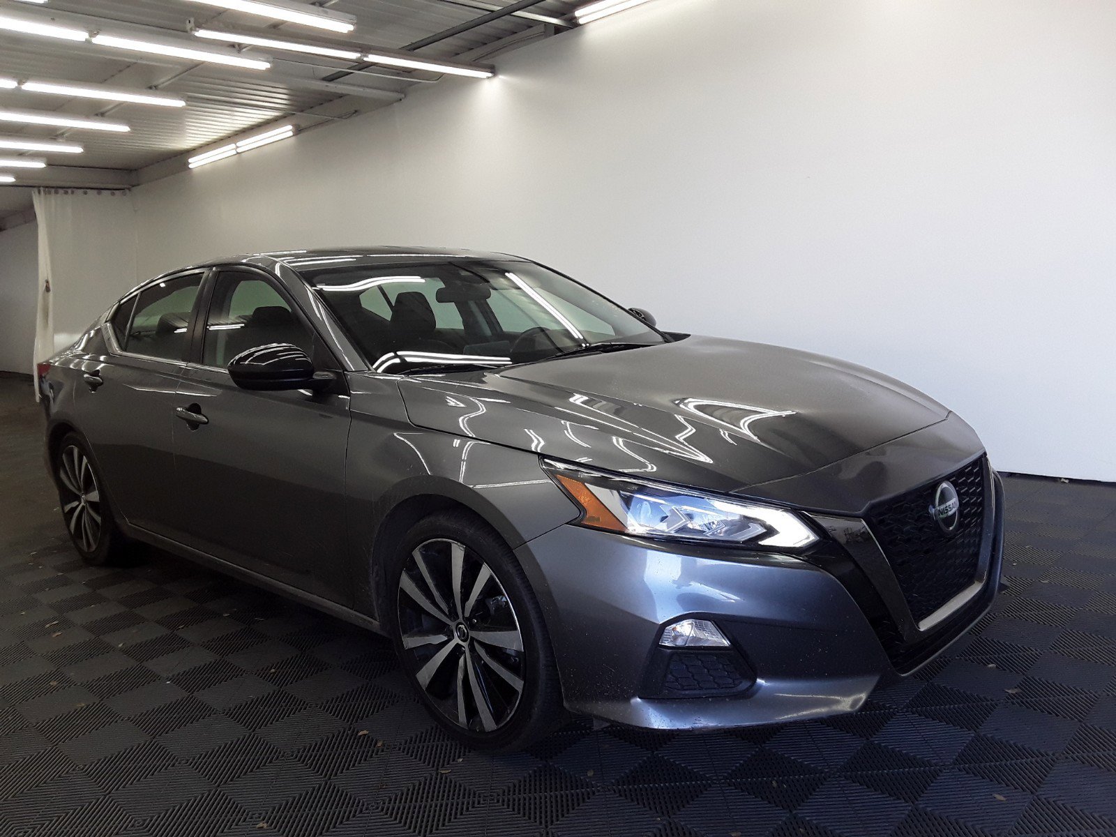 Used 2022 Nissan Altima 2.5 SR Sedan