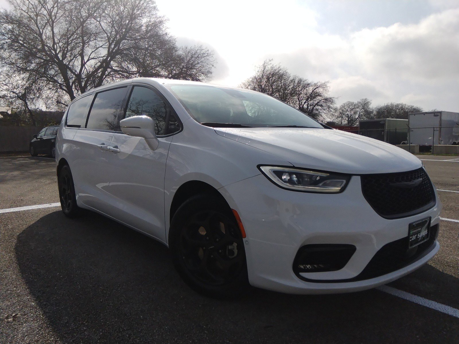 Used 2022 Chrysler Pacifica Hybrid Touring L FWD