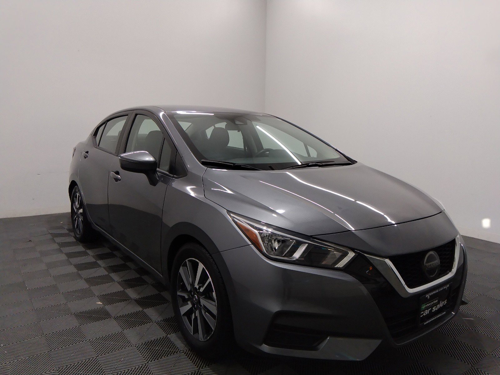 Used 2021 Nissan Versa SV CVT